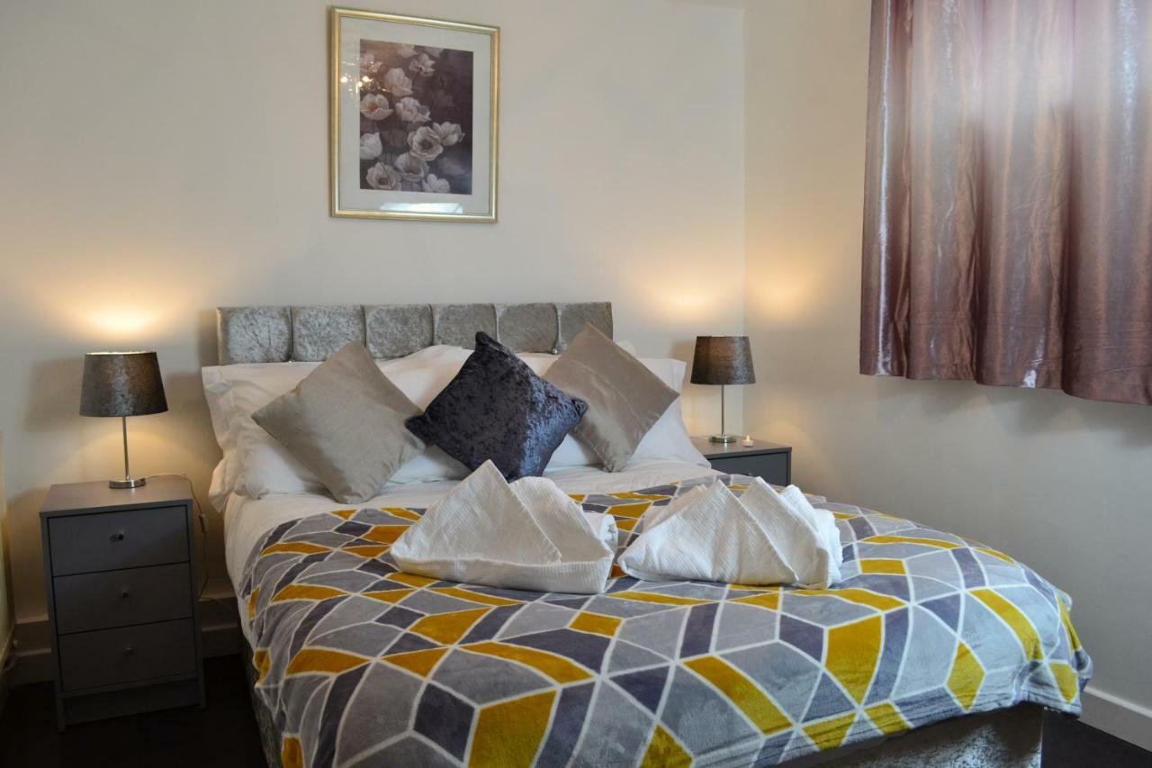Epicsa - Family & Corporate Stay Mews Apartments With Free Parking CBG エクステリア 写真
