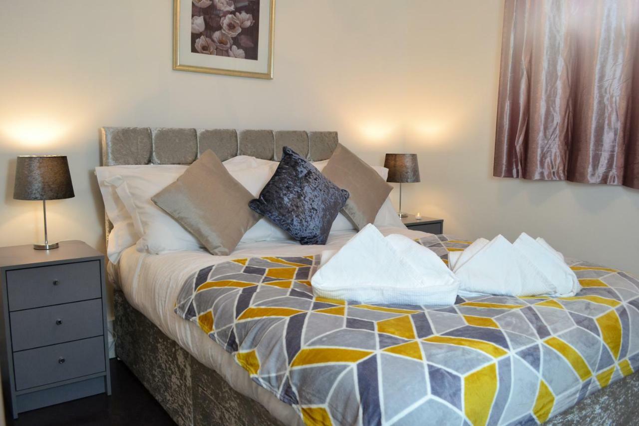 Epicsa - Family & Corporate Stay Mews Apartments With Free Parking CBG エクステリア 写真